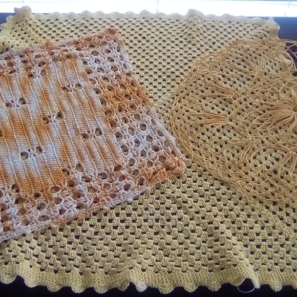 Vintage Cottagecore Doilies Orange and Yellow Set of 3 Hand Crocheted - Picture 7 of 7